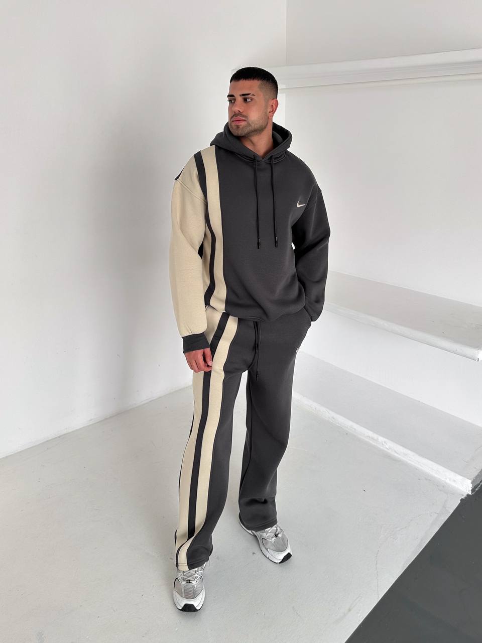 Ensemble Nike 2026
