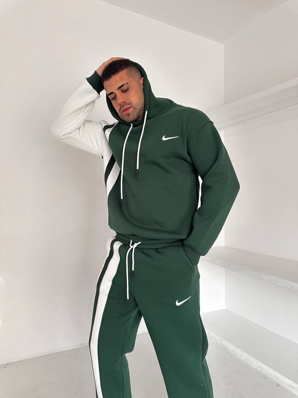 Ensemble Nike 2026