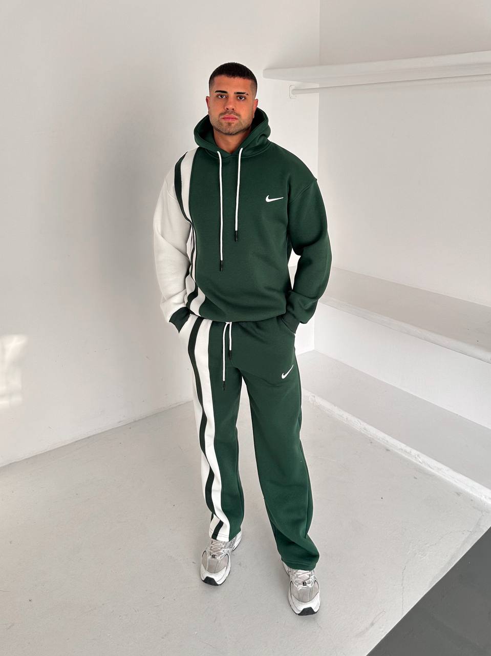 Ensemble Nike 2026