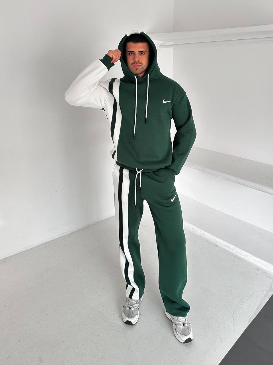 Ensemble Nike 2026